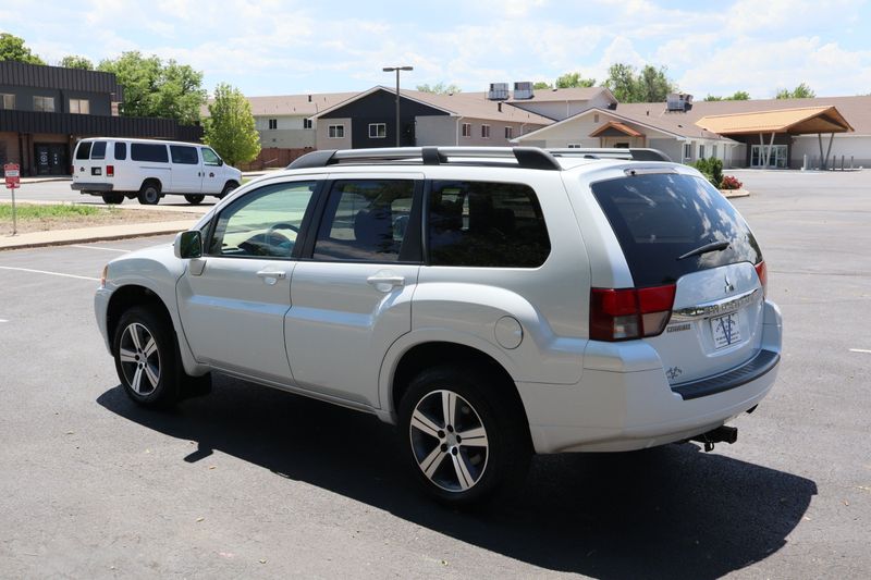 2011 Mitsubishi Endeavor SE | Victory Motors of Colorado
