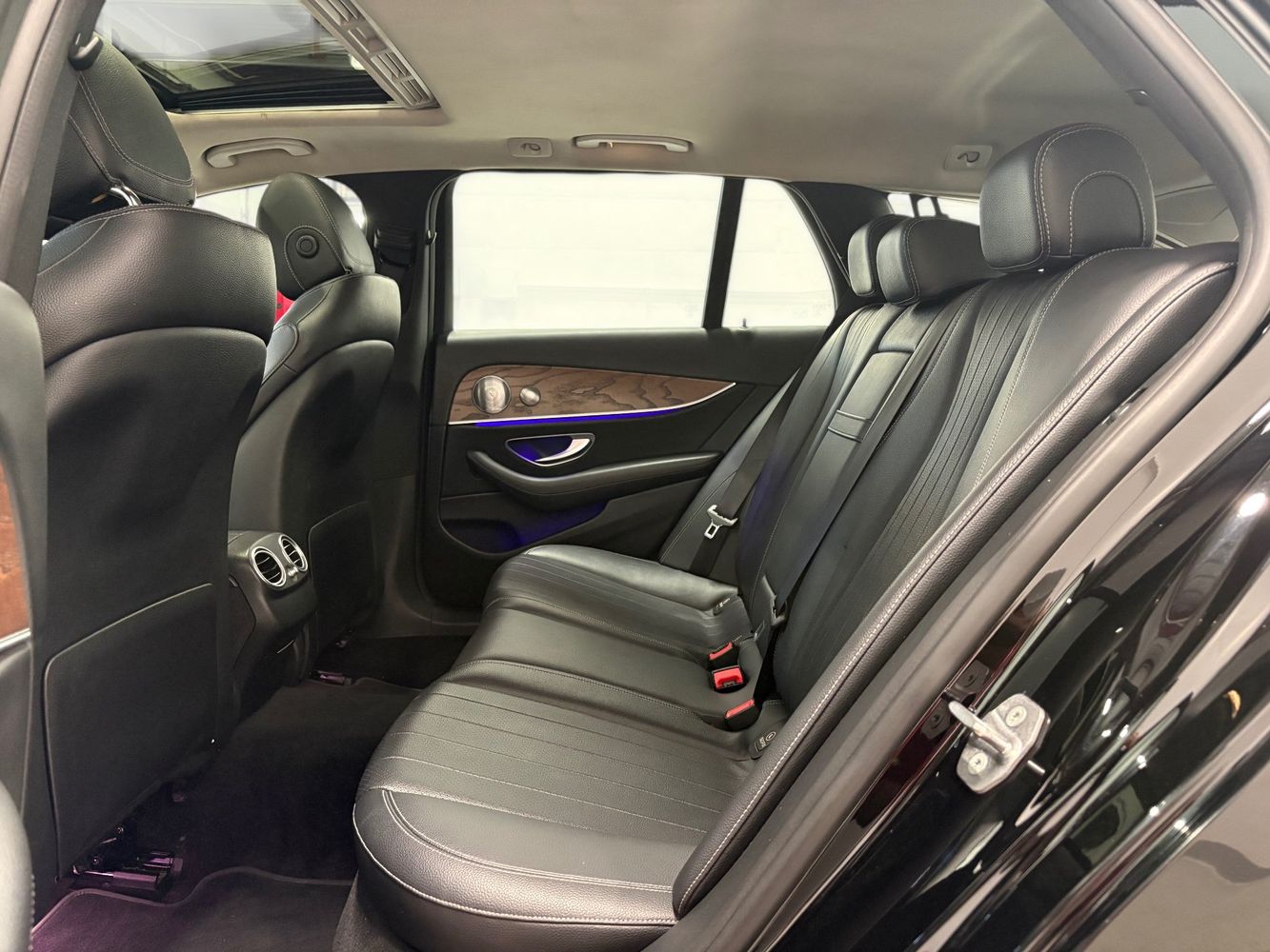 2017 Mercedes-Benz E-Class E400 - Photo 12