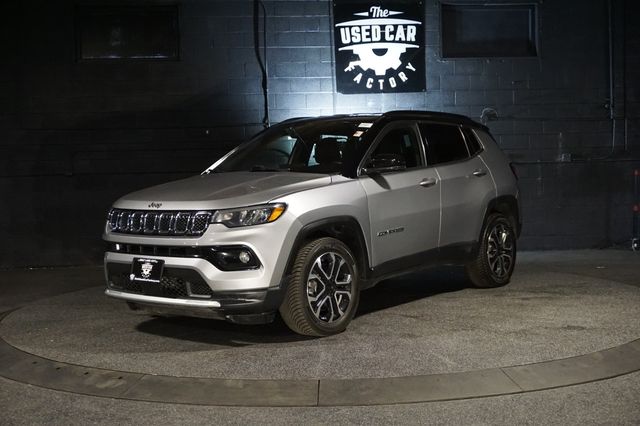 2023 Jeep Compass Limited 4WD SUV / Crossover Four-Wheel Drive 8-Speed Automatic