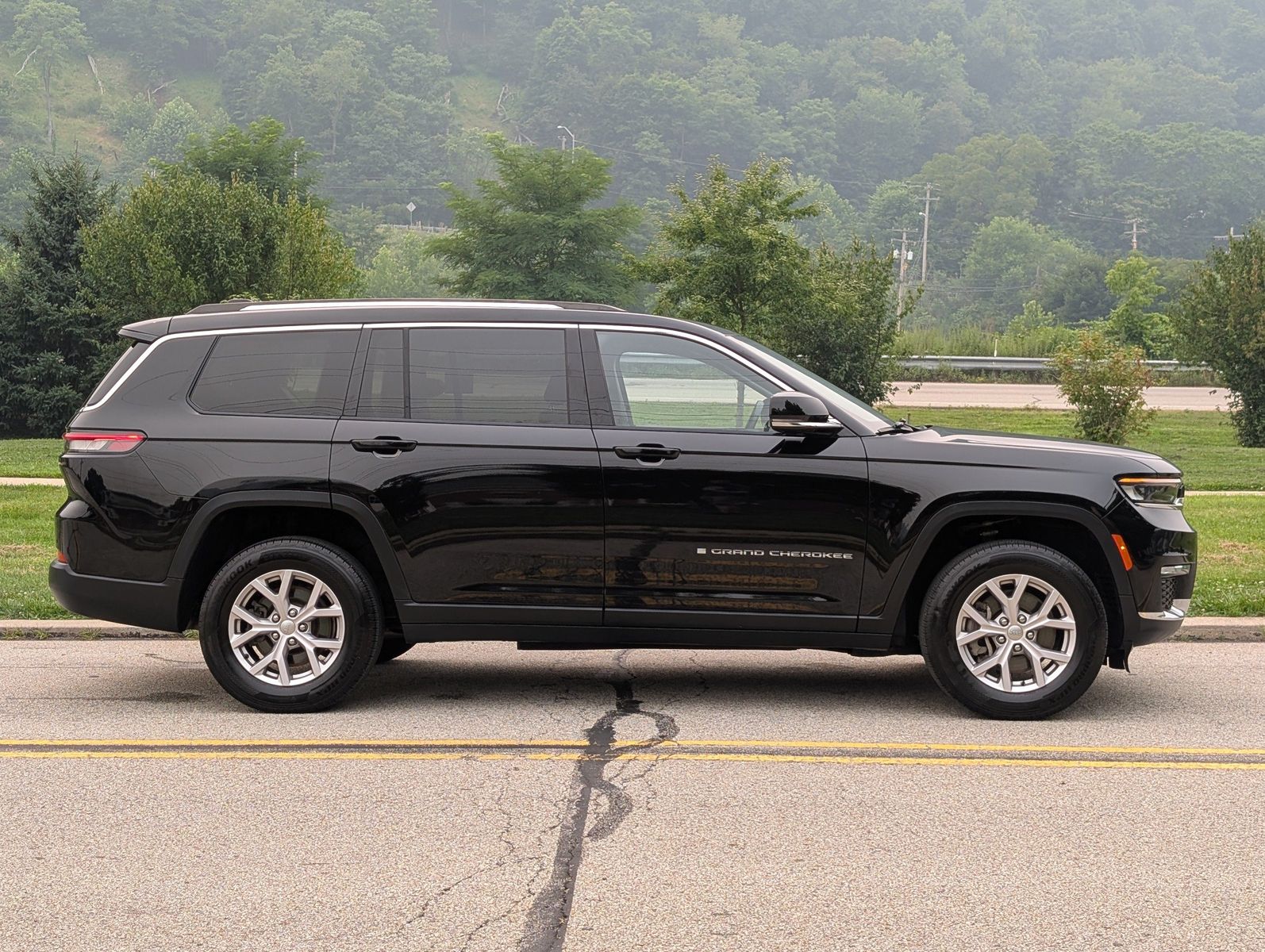 2022 Jeep Grand Cherokee L 4