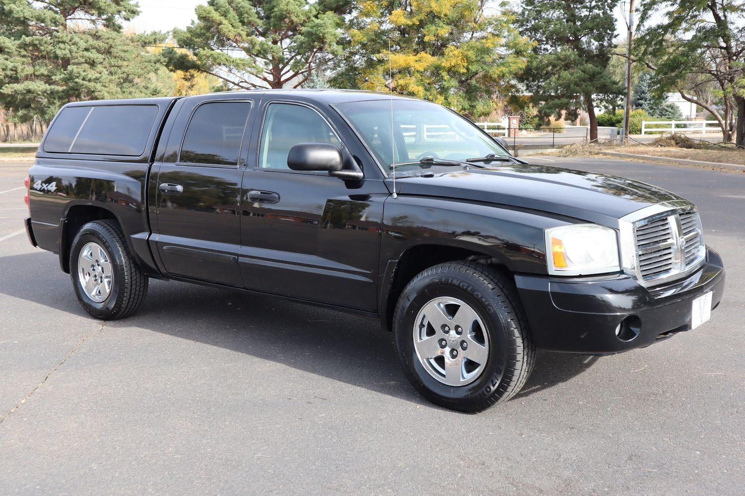 2005 Dodge Dakota Laramie | Victory Motors of Colorado