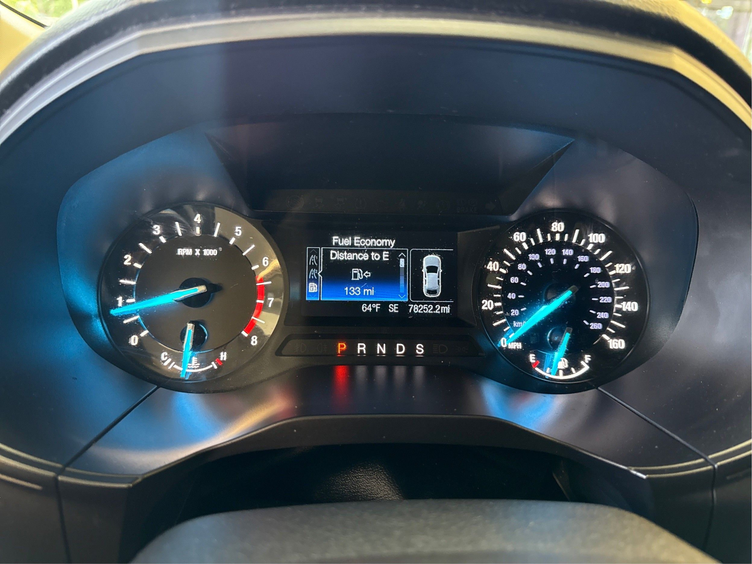 2018 Ford Edge SE - Photo 17