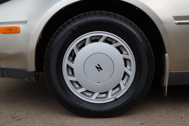 1988 Nissan 300ZX Photos