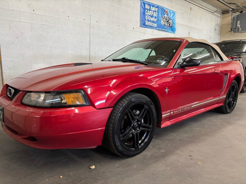 2001 Ford Mustang 