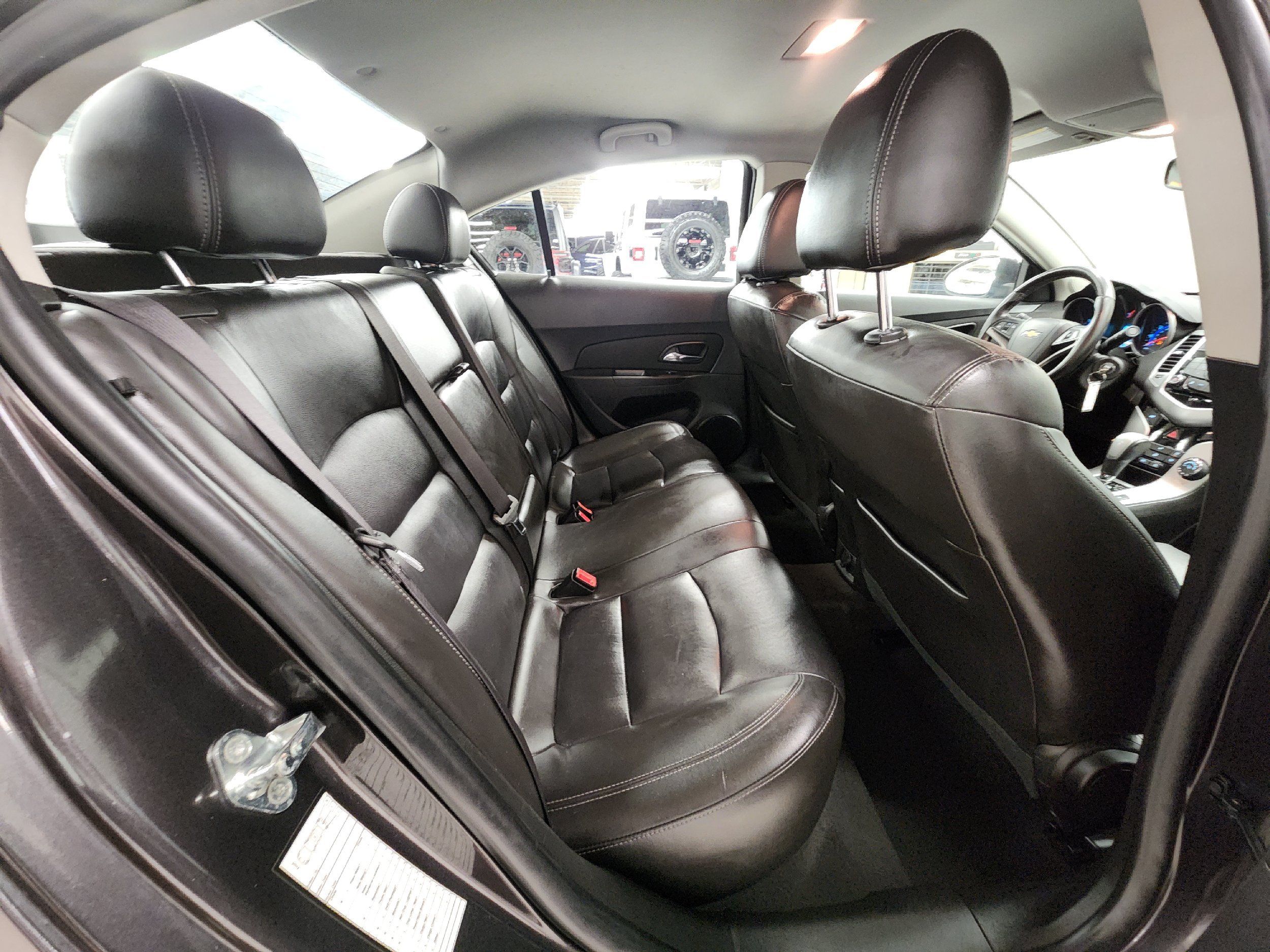 2016 Chevrolet Cruze photo 14