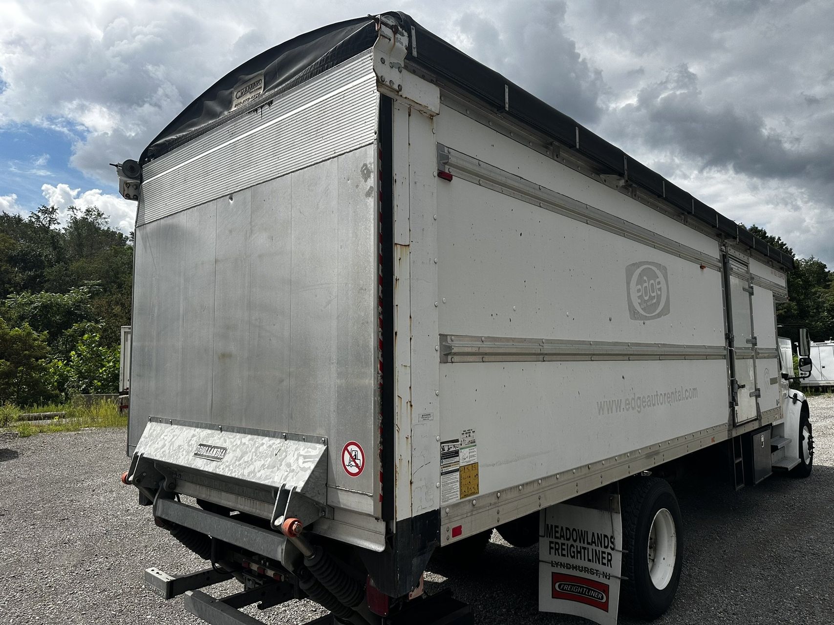 2016 Freightliner M2 106 5