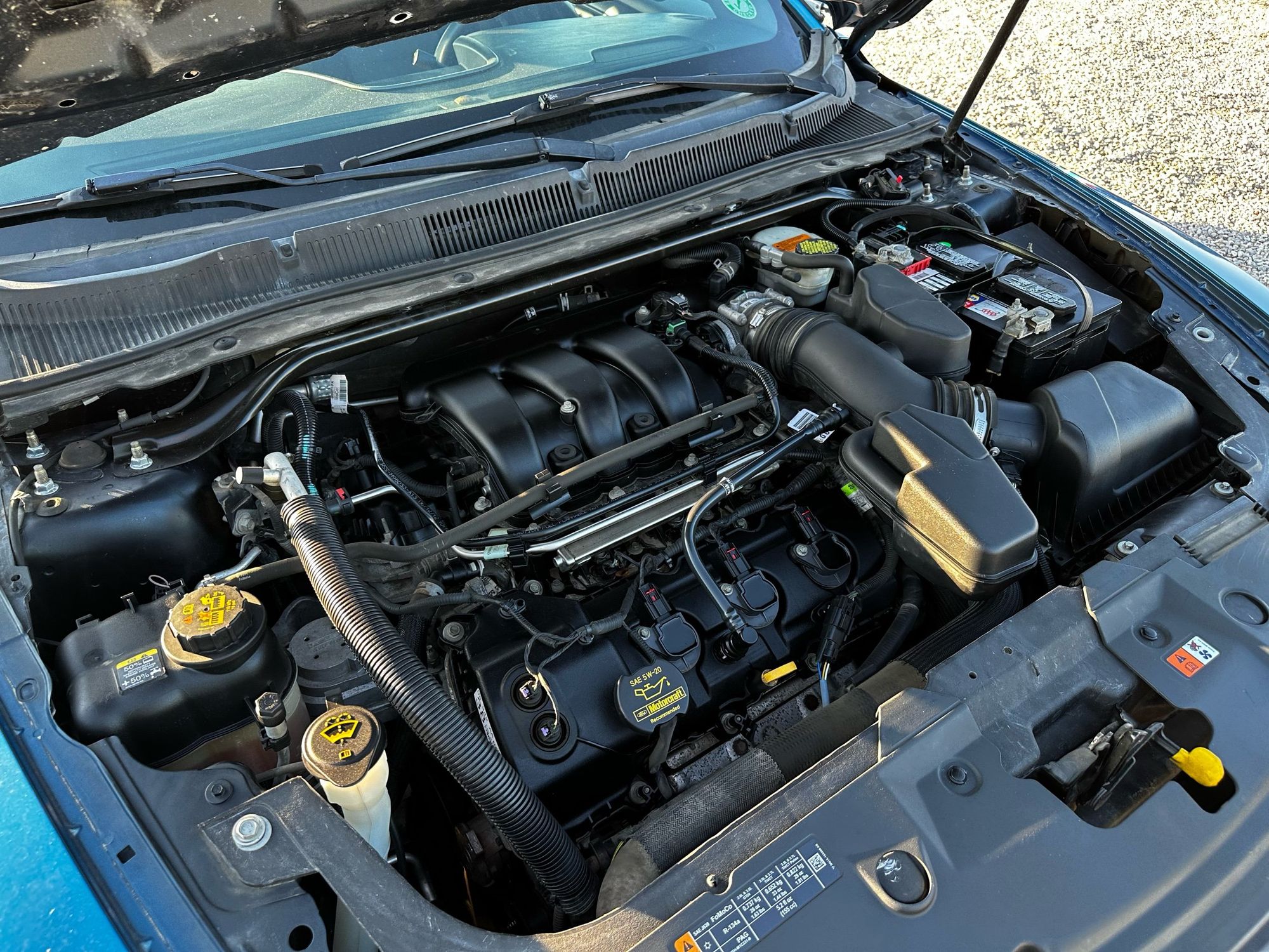 2013 Ford Taurus photo 35
