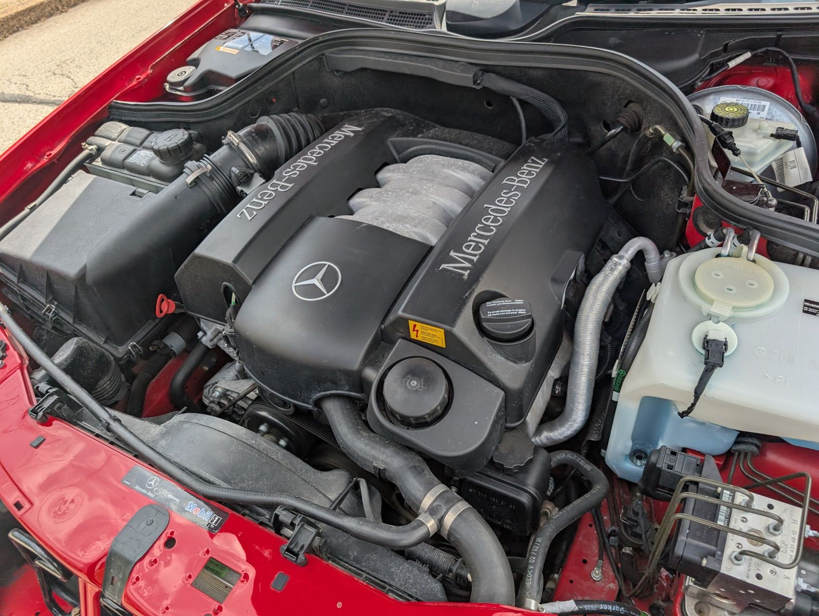 2002 Mercedes-Benz CLK 142
