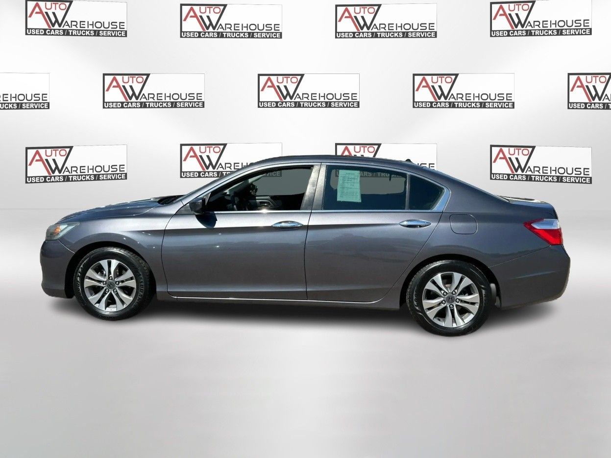 2014 Honda Accord LX photo 6
