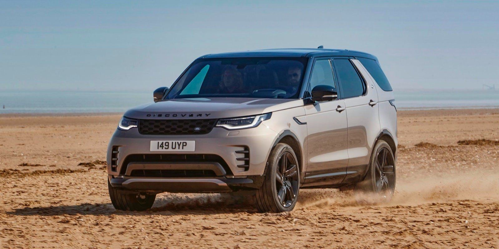 2023 Land Rover Discovery | Crown Auto Leasing