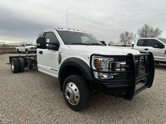 2019 Ford F-550 Super Duty Chassis Cab XLT