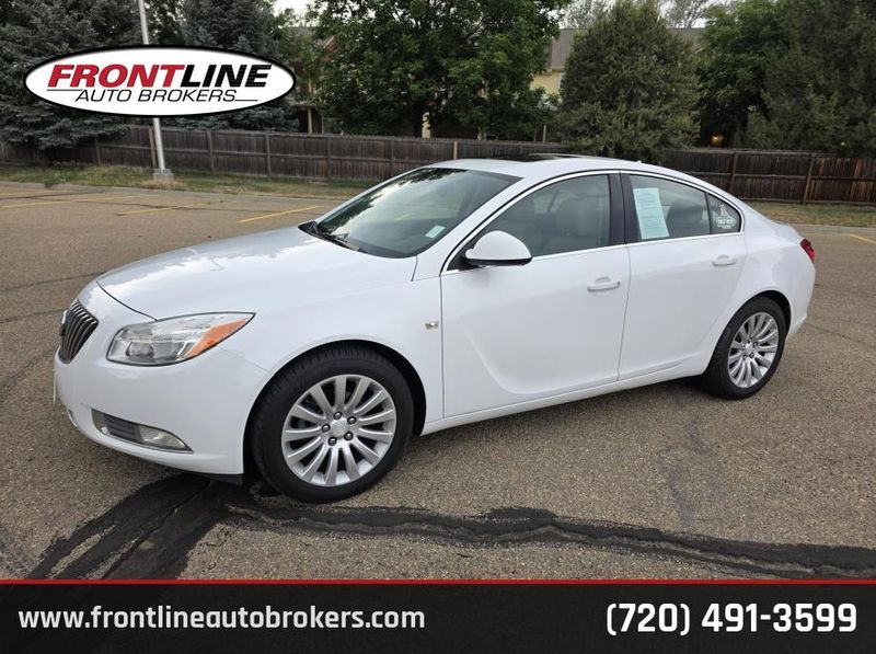  2011 Buick Regal CXL Sedan FWD   