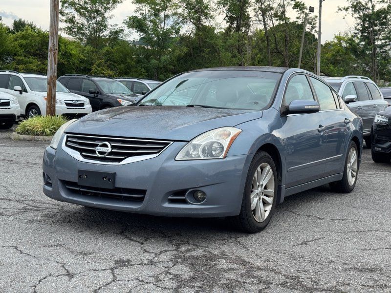 Blue 2012 Nissan Altima Sedan Front-Wheel Drive Continuously Variable Transmission