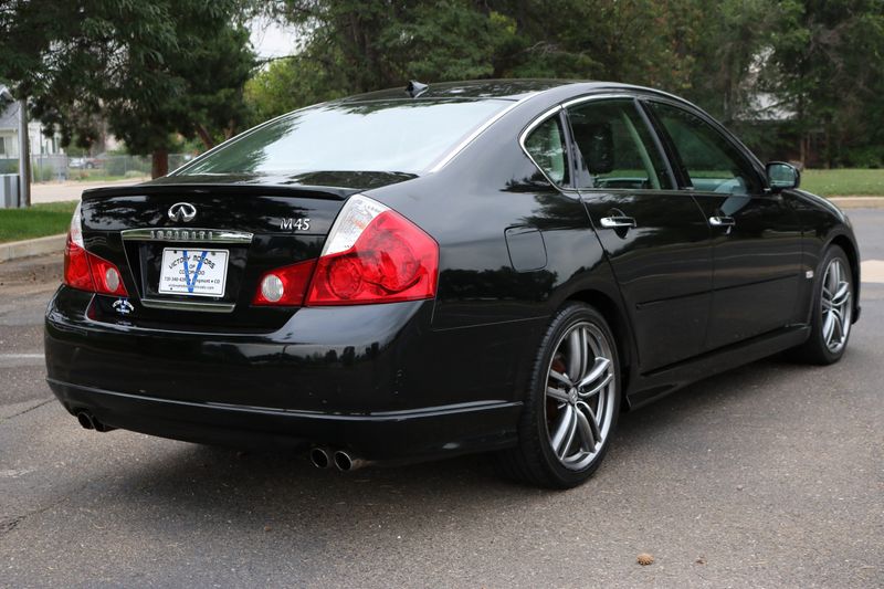 2007 Infiniti M45 Photos