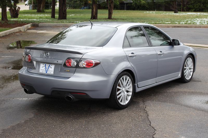 IRLFJL4U3QCRZB.jpg?h=500