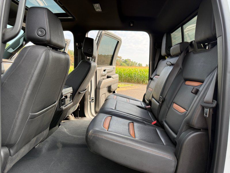 2024 GMC Sierra 2500HD AT4 - Photo 16