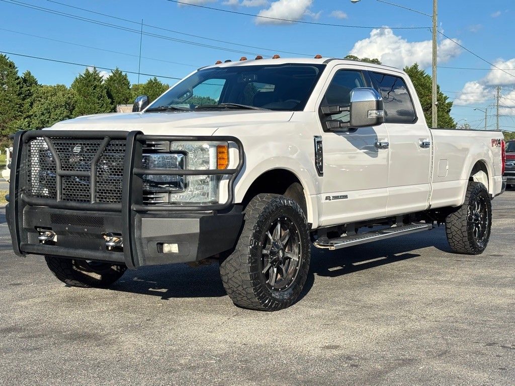2017 Ford F-250 Lariat photo 7