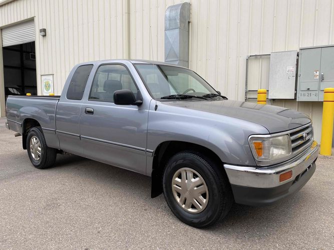 1996 toyota t100 mpg