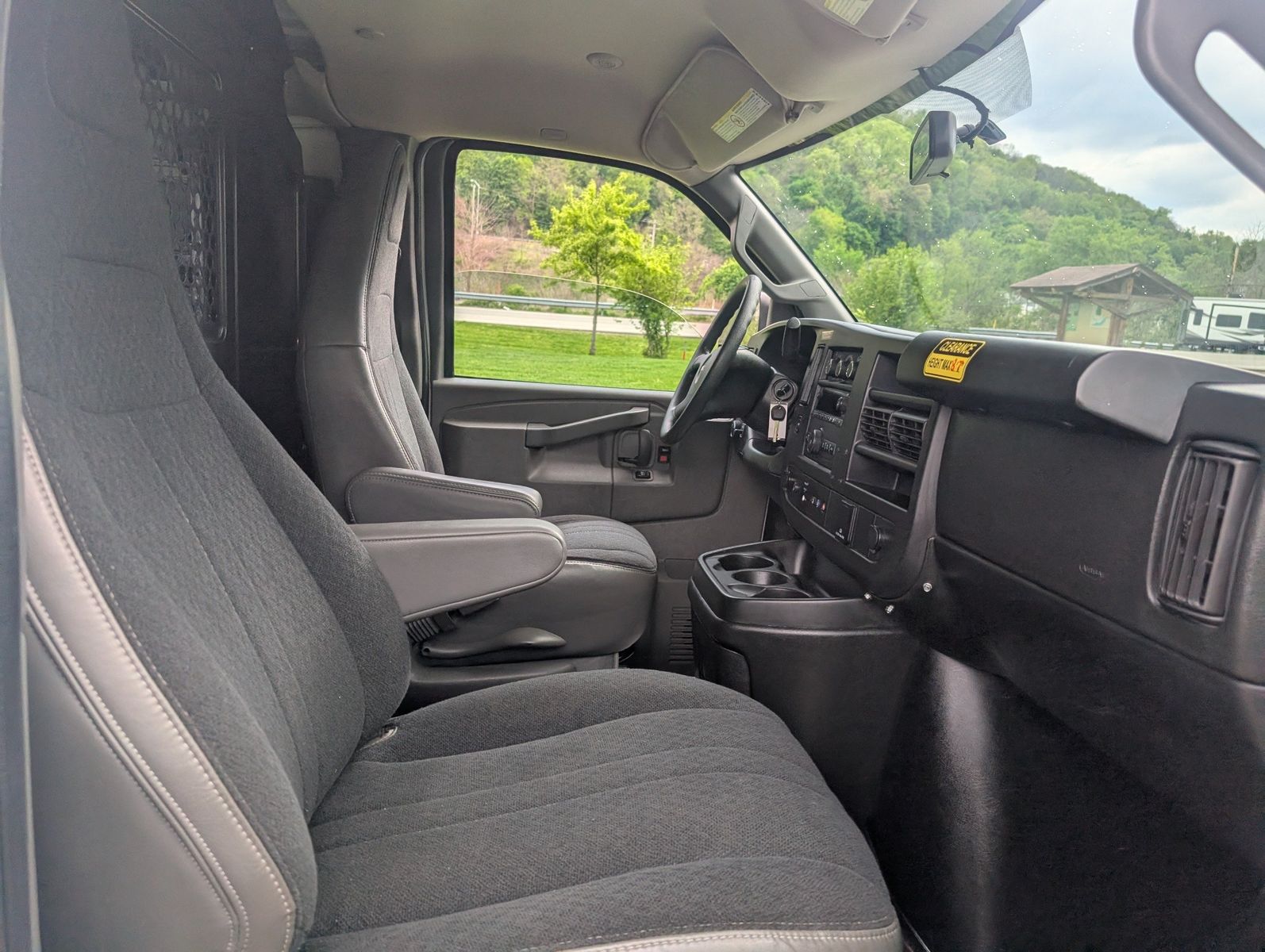 2020 GMC Savana Cargo 20
