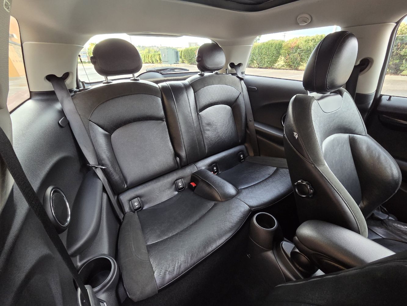 2014 Mini Cooper Hardtop S photo 18