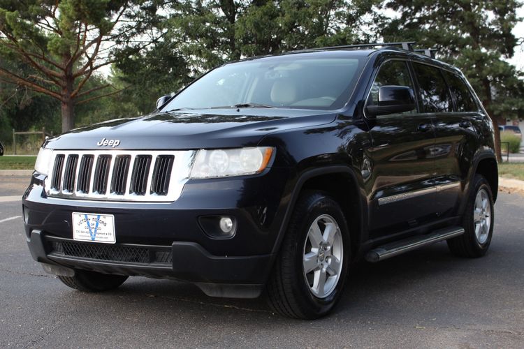 2011 Jeep Grand Cherokee Laredo | Victory Motors of Colorado