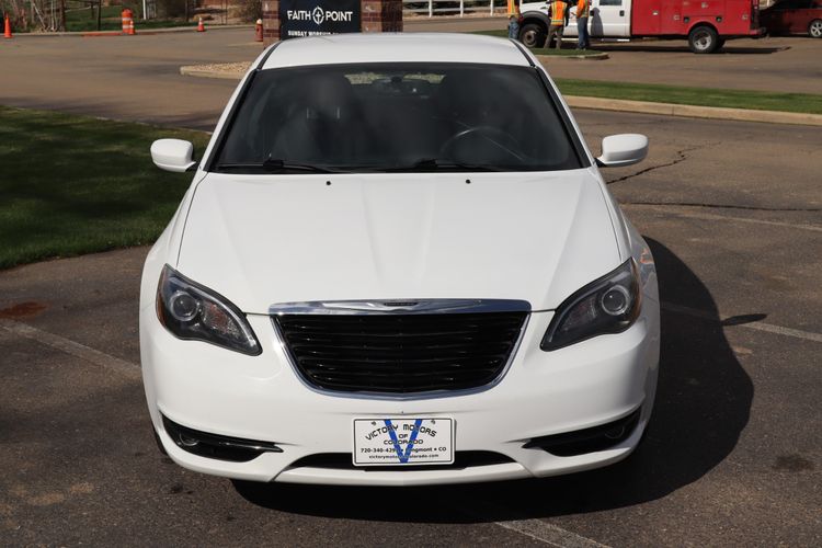 2013 Chrysler 200 Touring | Victory Motors of Colorado