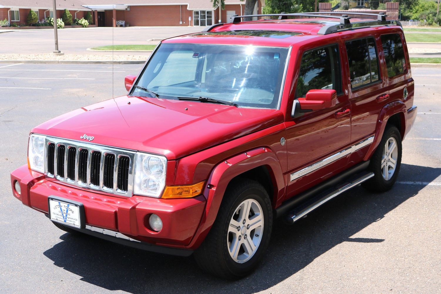 2010 Jeep Commander Limited Victory Motors of Colorado