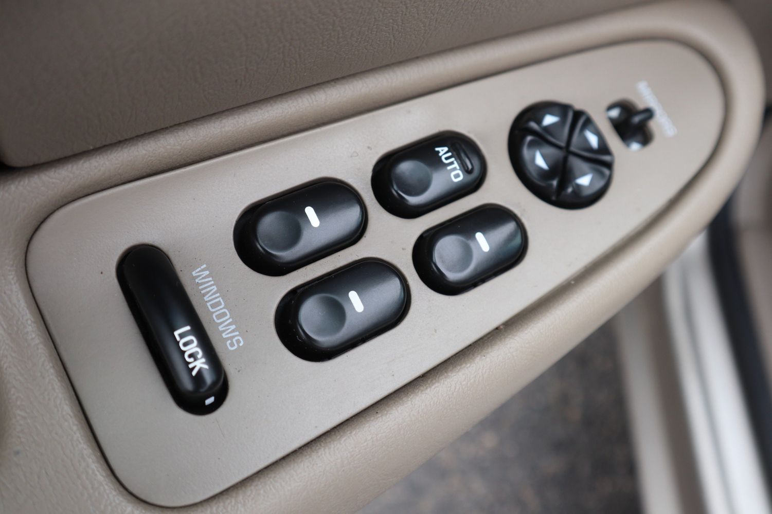 2002 Buick Century Custom Victory Motors of Colorado