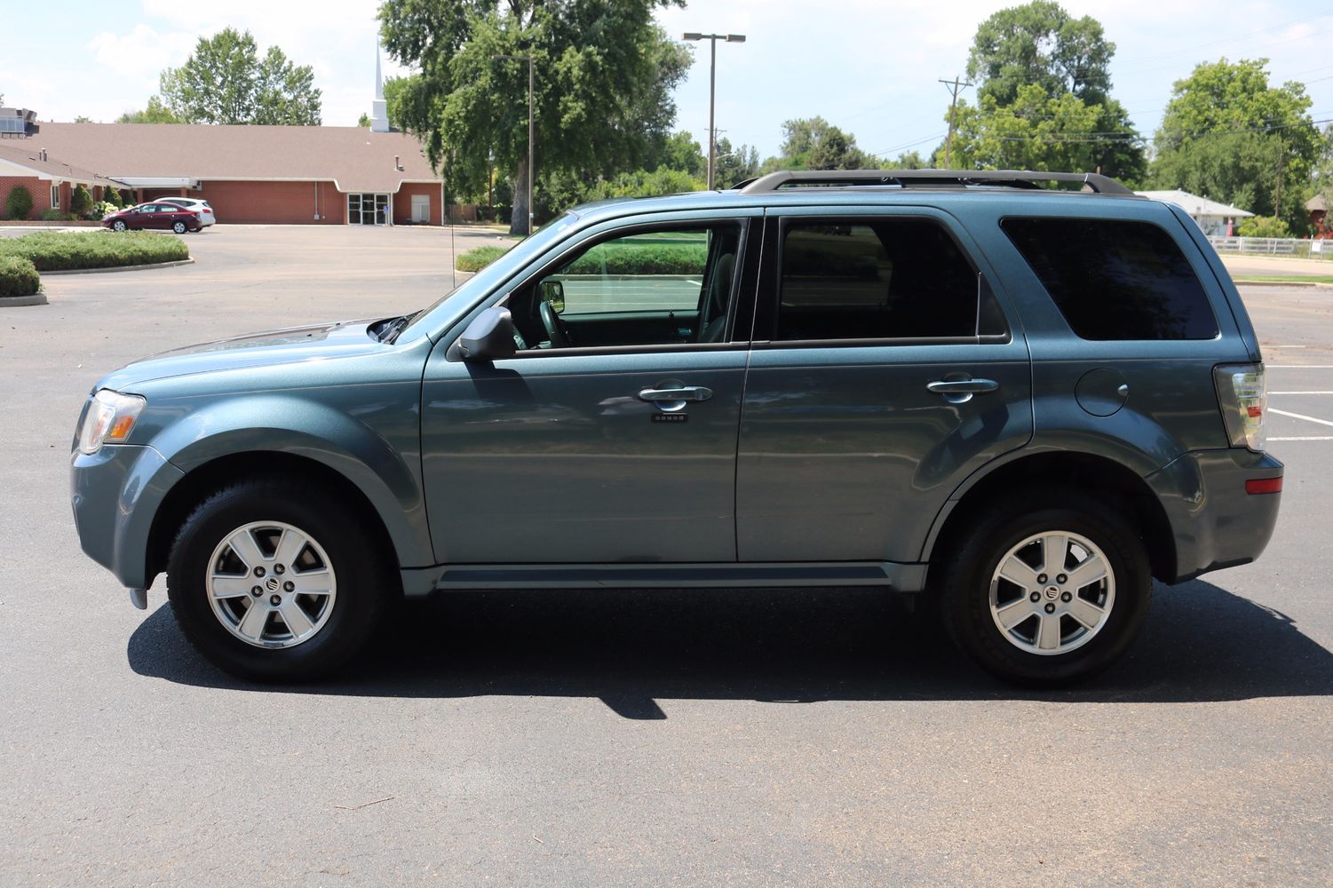 2011 Mercury Mariner | Victory Motors of Colorado