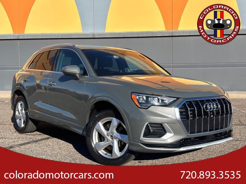 2022 Audi Q3 40 TFSI Premium quattro's photo