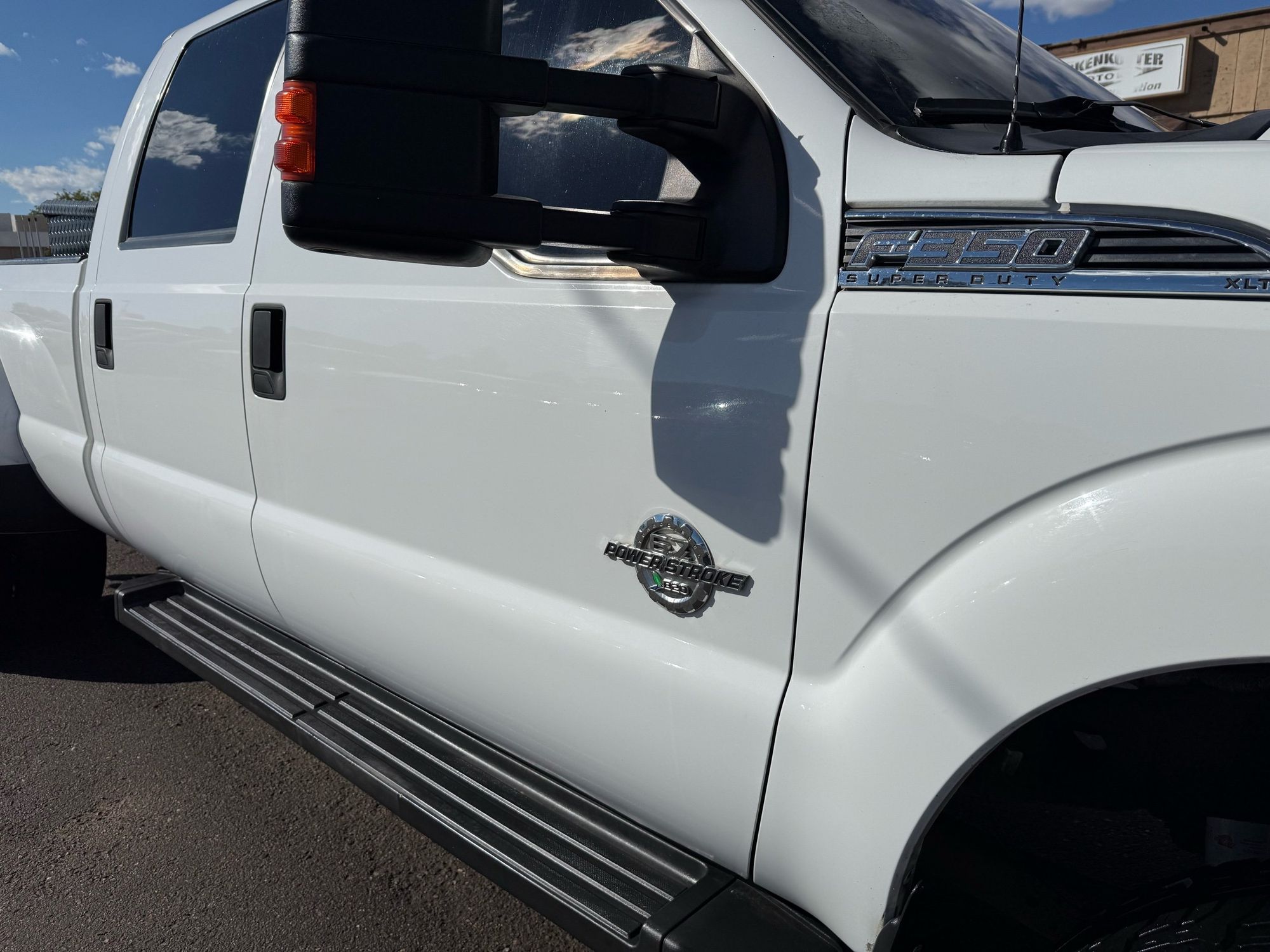 2014 Ford F-350 XLT photo 11
