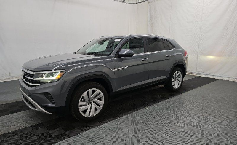 2023 Volkswagen Atlas Cross Sport 3.6L V6 SE w/Tech 4MOTION's photo