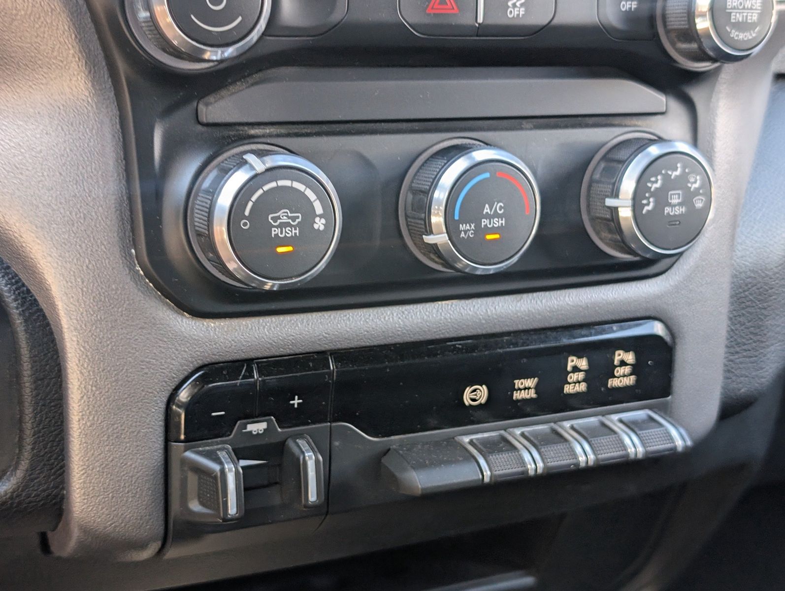 2024 Ram 2500 34
