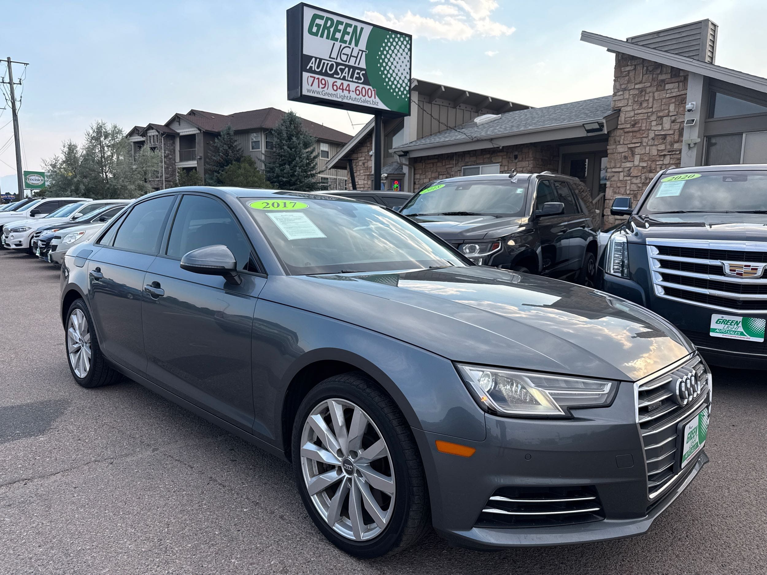 2017 Audi A4 2.0T quattro S tronic Premium's photo