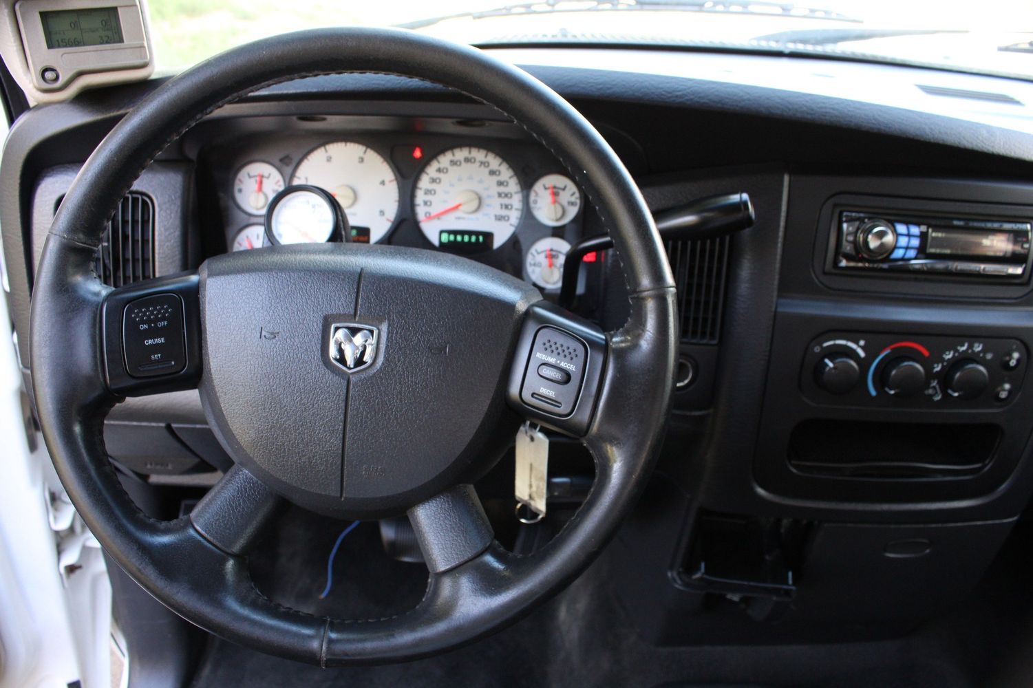 2005 Dodge Ram 3500 SLT | Victory Motors of Colorado