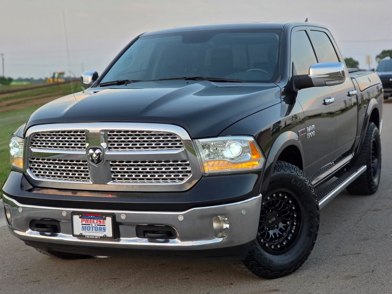 2018 RAM 1500 Laramie Crew Cab 4x4 5'7" Box's photo