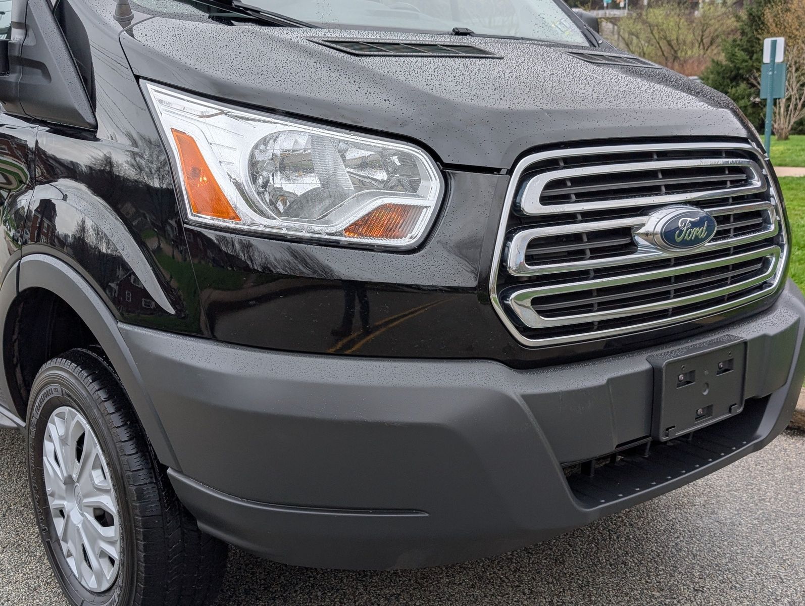 2018 Ford Transit-150 12