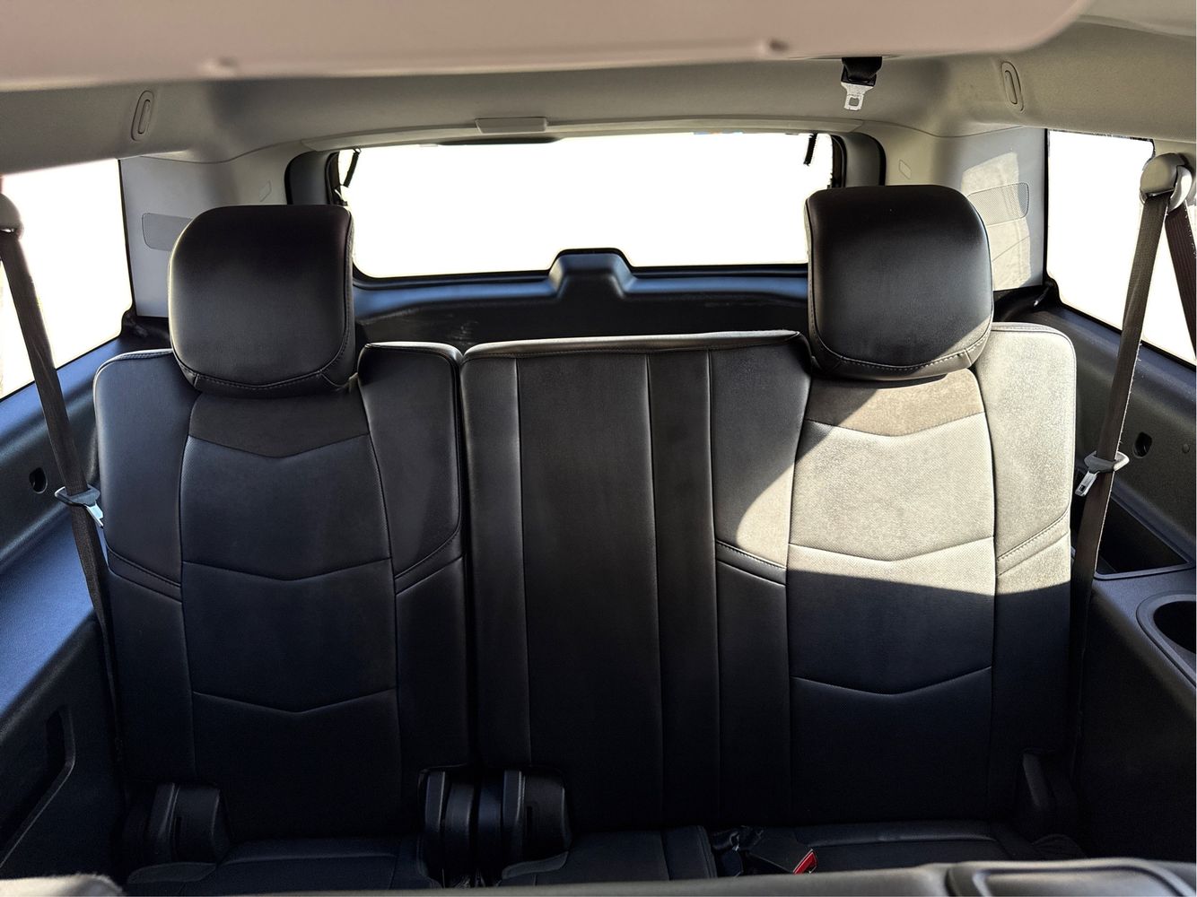 2019 Cadillac Escalade ESV Luxury photo 40