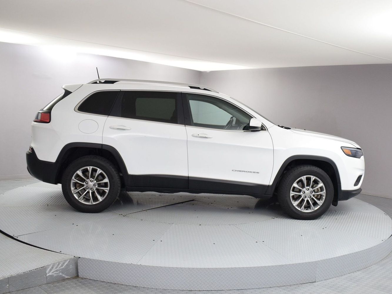 2019 Jeep Cherokee Latitude Plus 4X4's photo