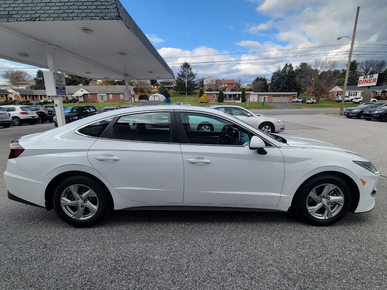 2022 Hyundai Sonata SE photo 4