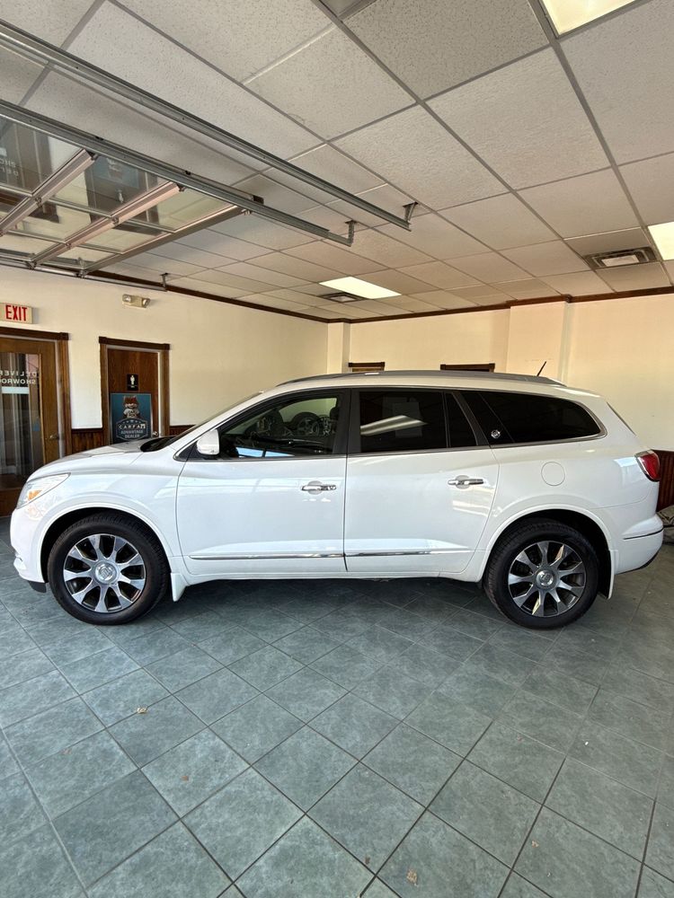 2017 Buick Enclave Premium photo 4
