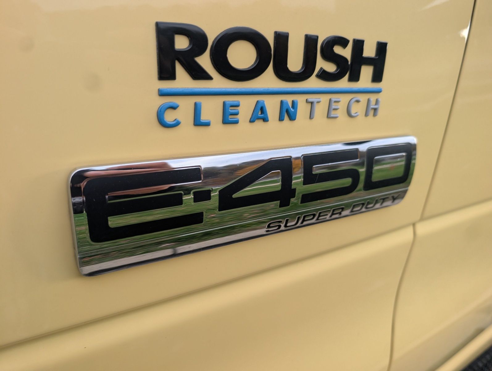 2019 Ford E-Series Chassis 101