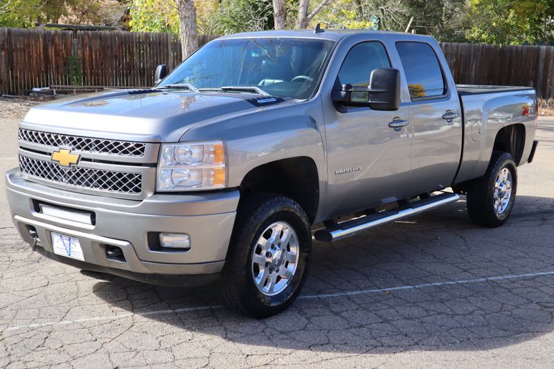 2014 Chevrolet Silverado 2500HD Photos