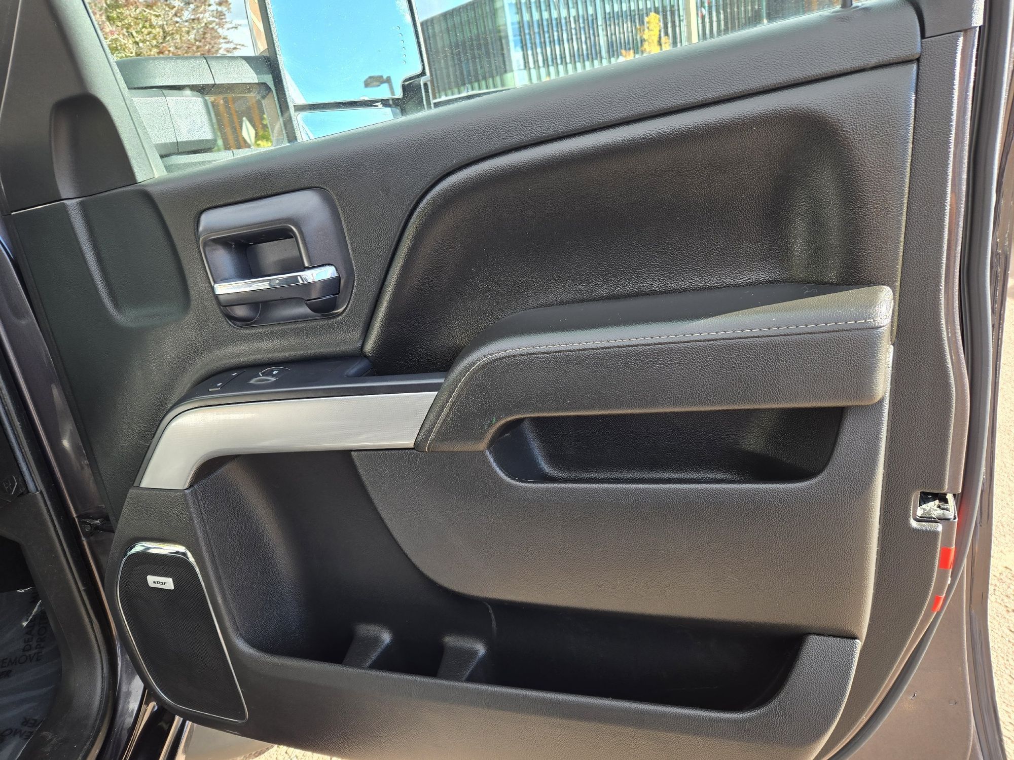 2015 Chevrolet Silverado 2500HD LTZ photo 23