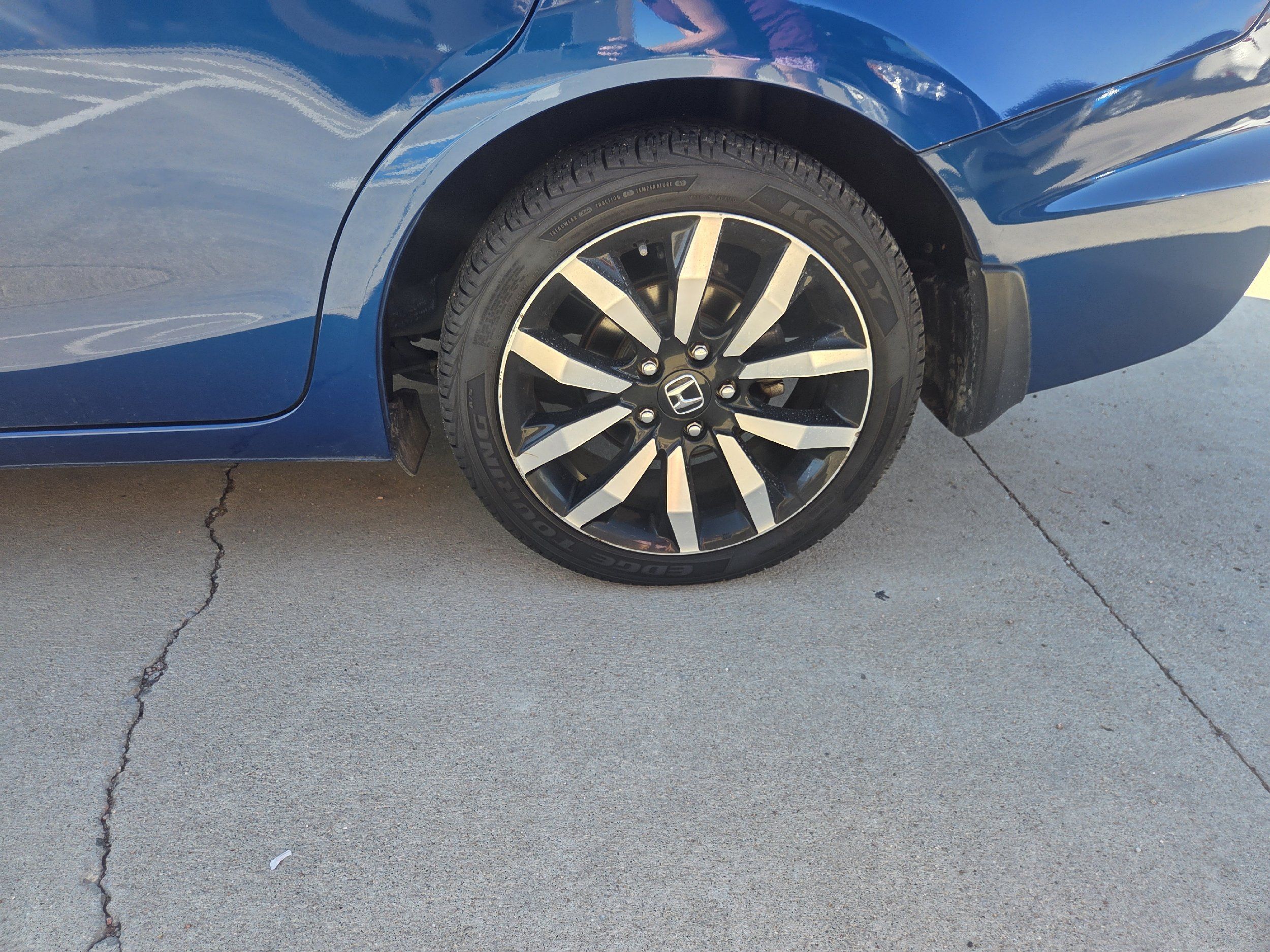2014 Honda Civic EX-L photo 35