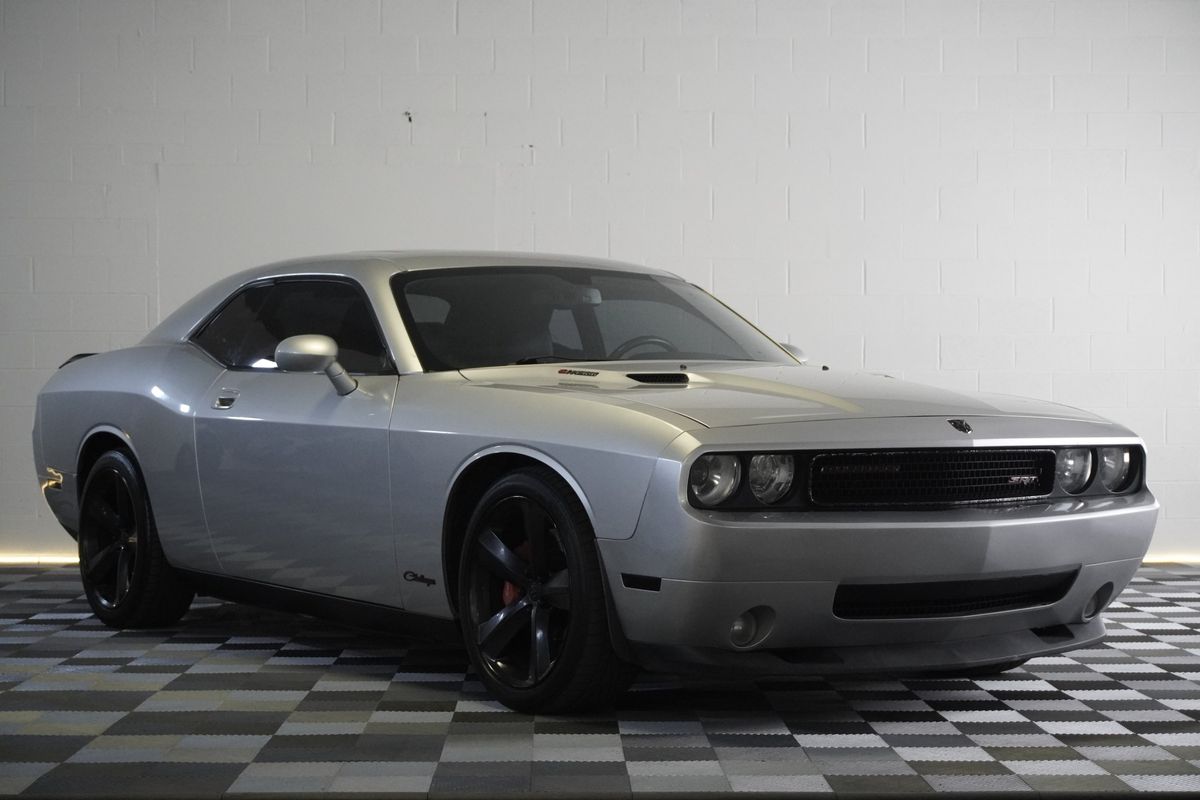 2009 Dodge Challenger SRT8