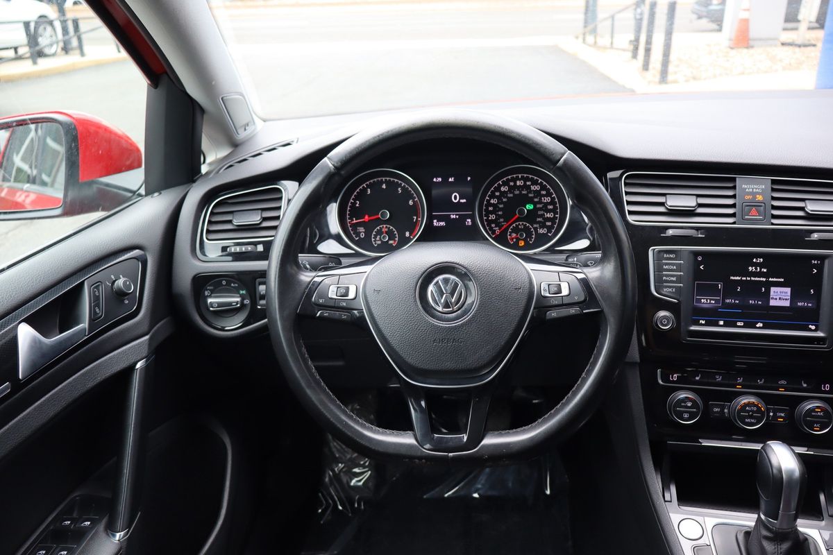2017 Volkswagen Golf SportWagen TSI SEL