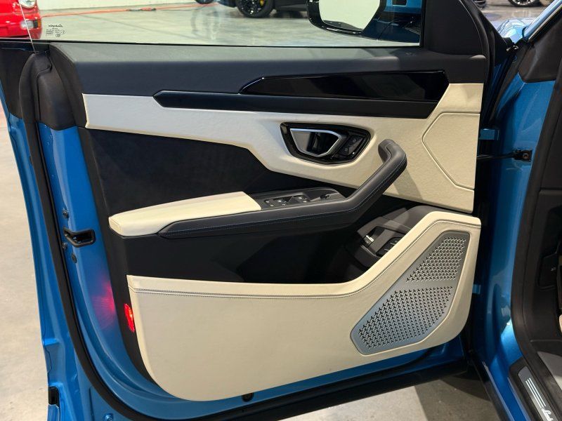 2023 Lamborghini Urus S, photo 9