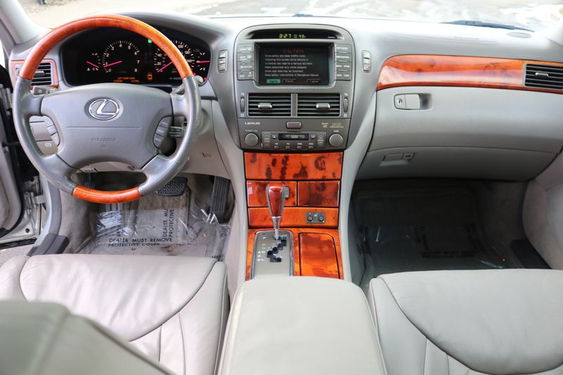 2002 Lexus LS 430 | Victory Motors of Colorado