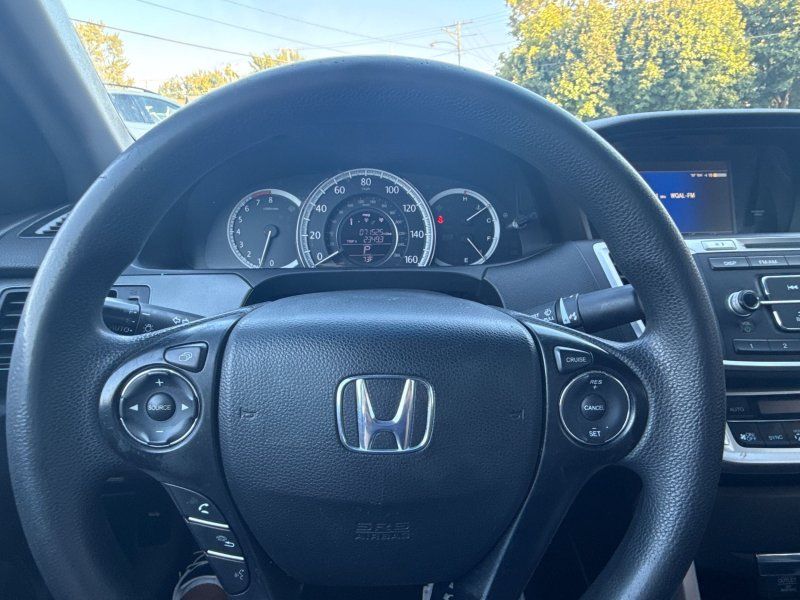 2015 Honda Accord LX photo 21